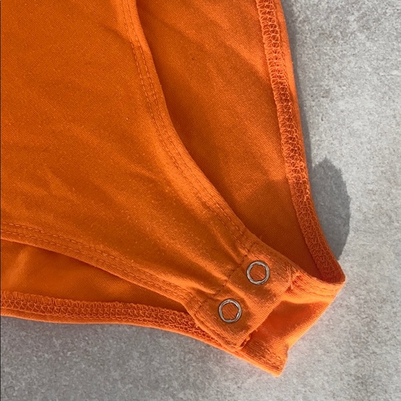 SLEEVELESS BODYSUIT - Picture 3 of 7